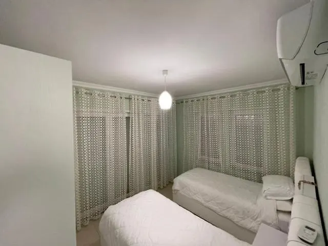 Private 3 Bedrooms Grand Europa Resort Velipojë